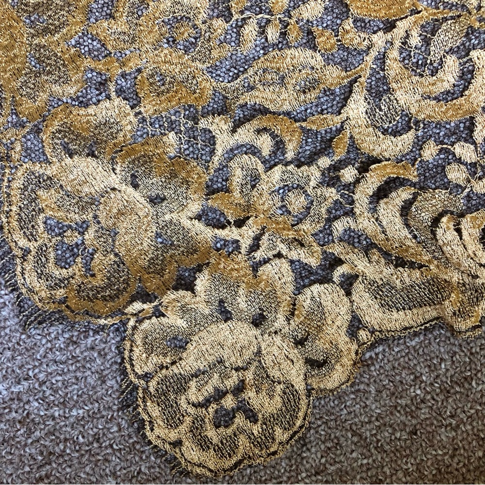 GILT GOLD SCARF - Picture 2 of 2
